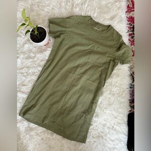 Everlane T-shirt dress